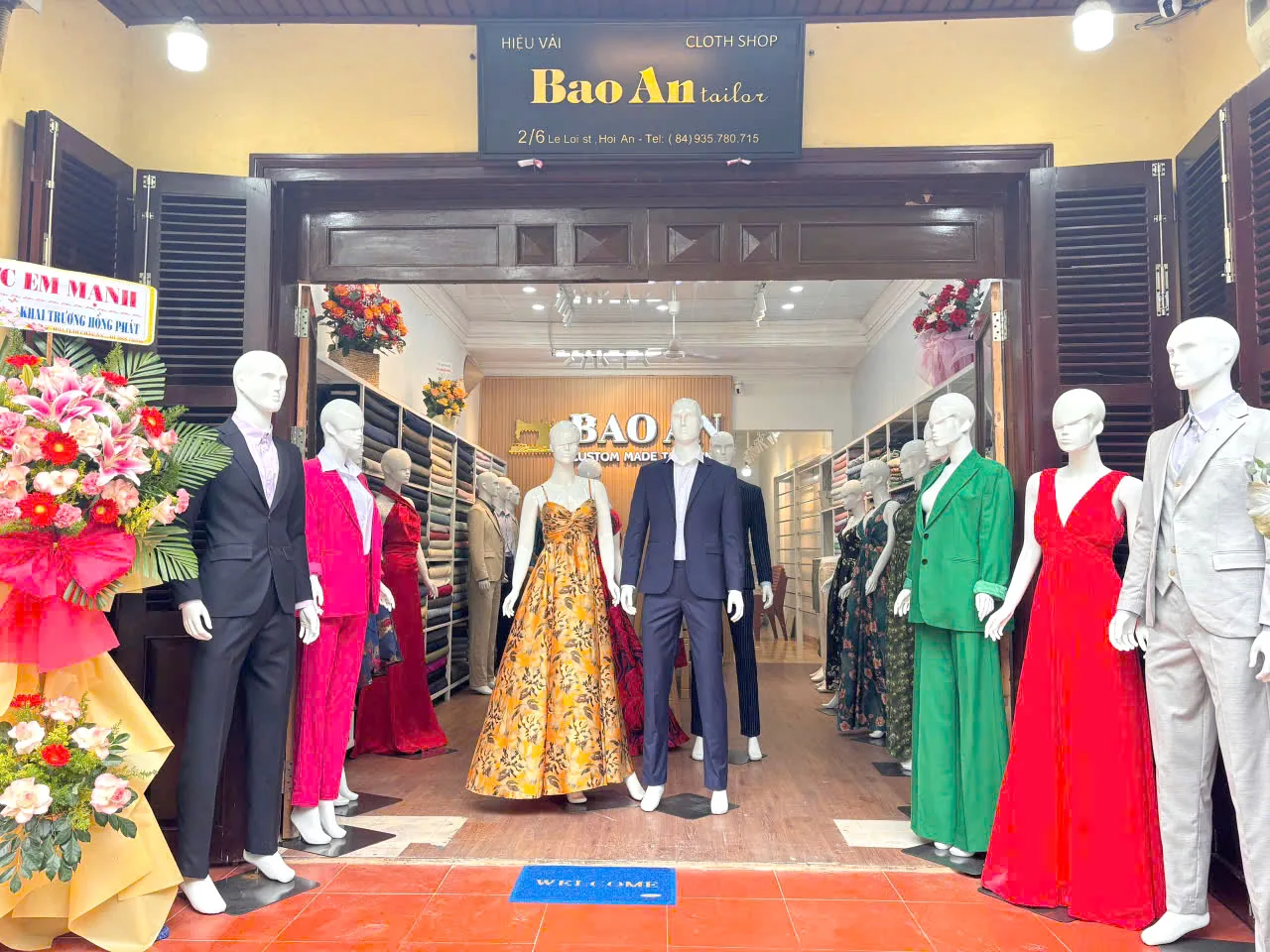 Bao An Tailor storefront at 2/6 Le Loi, Hoi An